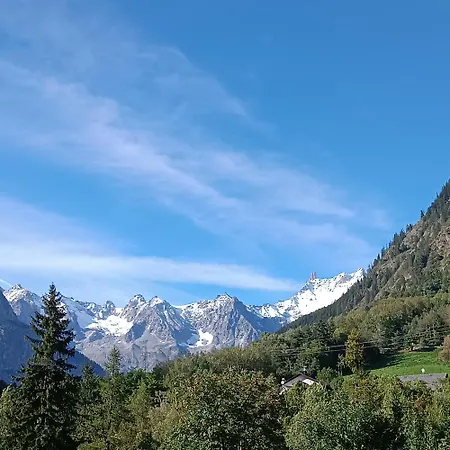 Terme View * Pre-Saint-Didier